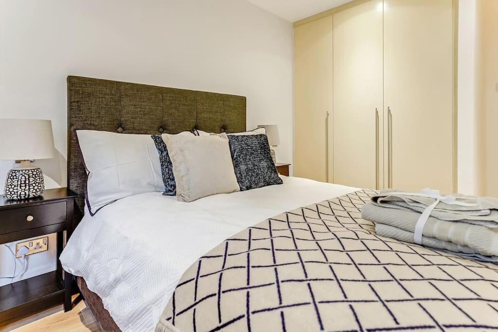 Spacious 1 Bedroom Apt Near Marble Arch London Kültér fotó