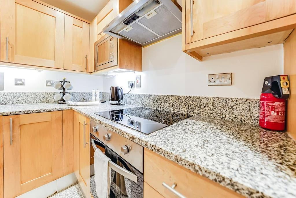 Spacious 1 Bedroom Apt Near Marble Arch London Kültér fotó