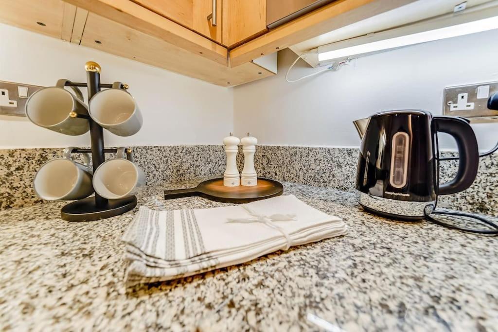 Spacious 1 Bedroom Apt Near Marble Arch London Kültér fotó